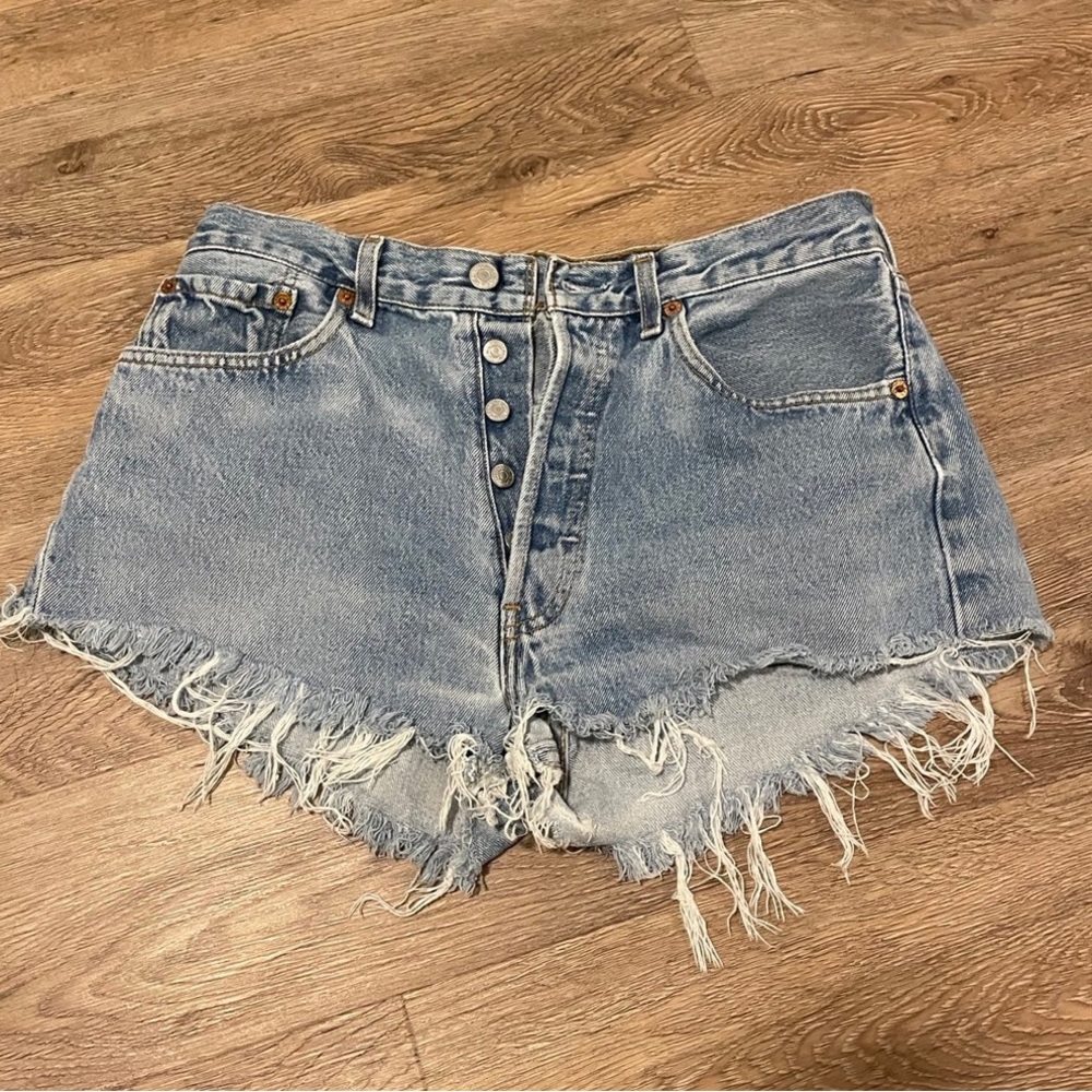 Levi shorts